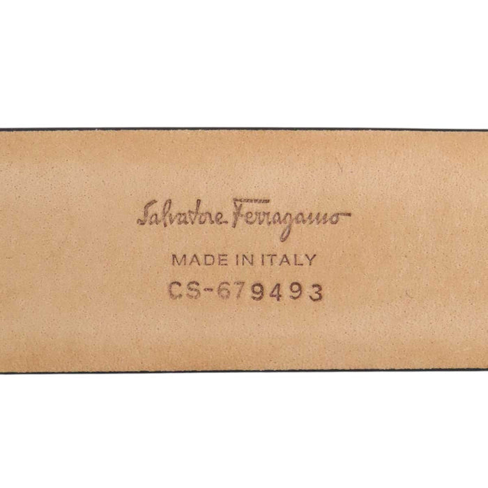 Salvatore Ferragamo 
ルテニウム仕上げ ガンメタル シルバーカラー 
ダブルガンチーニ バックル レザー ベルト