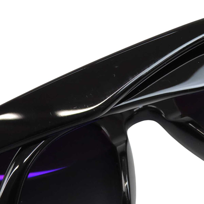 TOM FORD 
Eyewear 
TOM FORD logo sunglasses