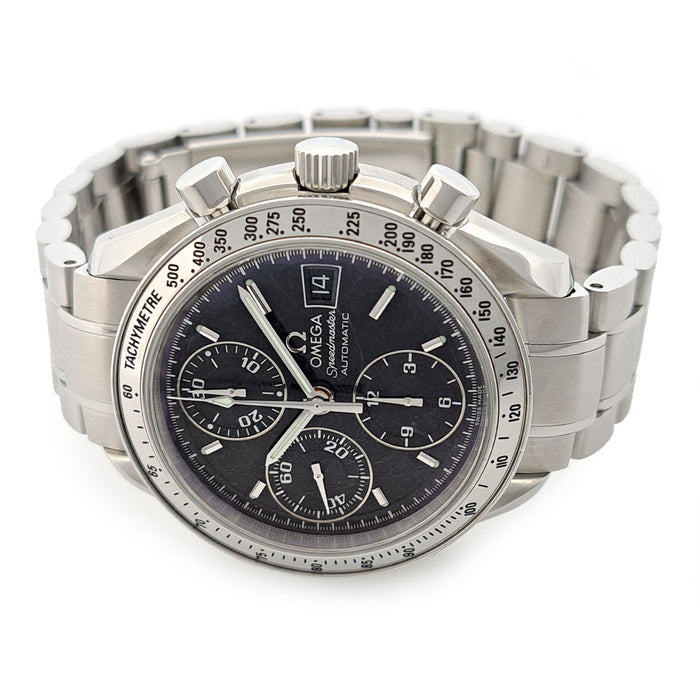 OMEGA 
Speedmaster Date 
With box and papers