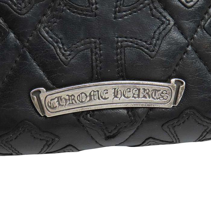 CHROME HEARTS 
CH ダガージップ スクロールラベル レザー シルバー 
セメタリークロス キルティング ウォレット