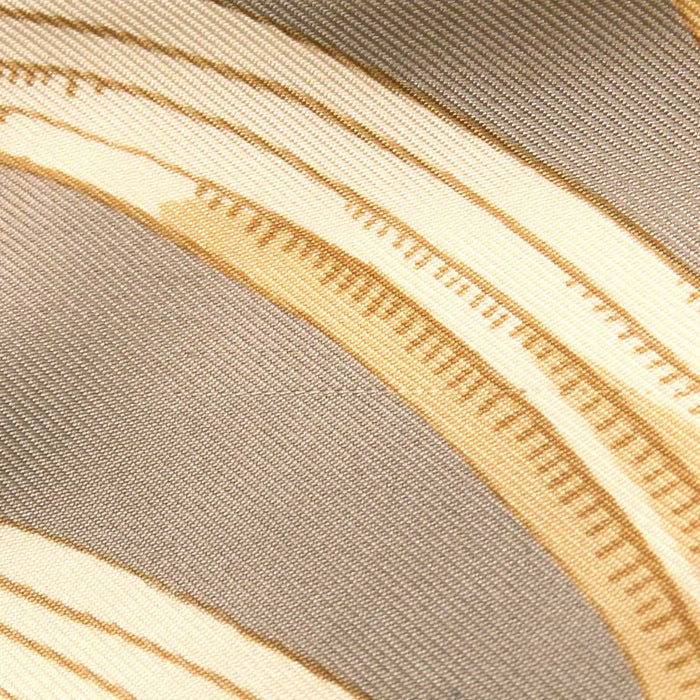 HERMÈS 
Large Silk 
Carré 90 King Tiger Scarf