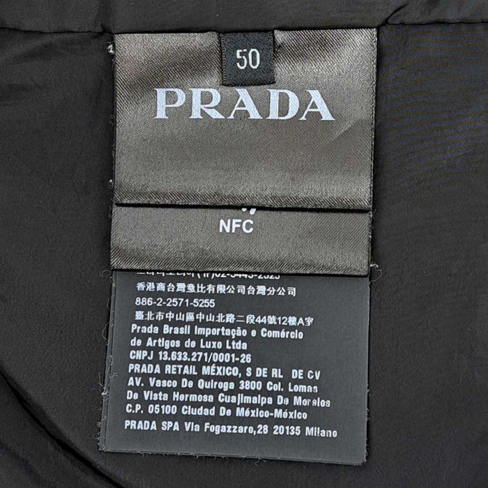 PRADA 
パーカー フード 
トライアングルロゴ フーデッド ジップアップ ジャケット