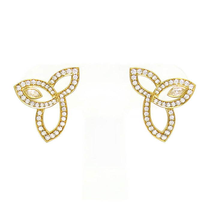 HARRY WINSTON 
リリークラスター ピアス