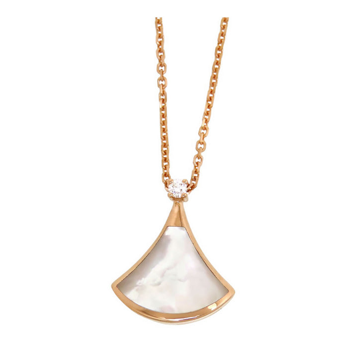 BVLGARI 
ディーヴァ ドリーム ネックレス