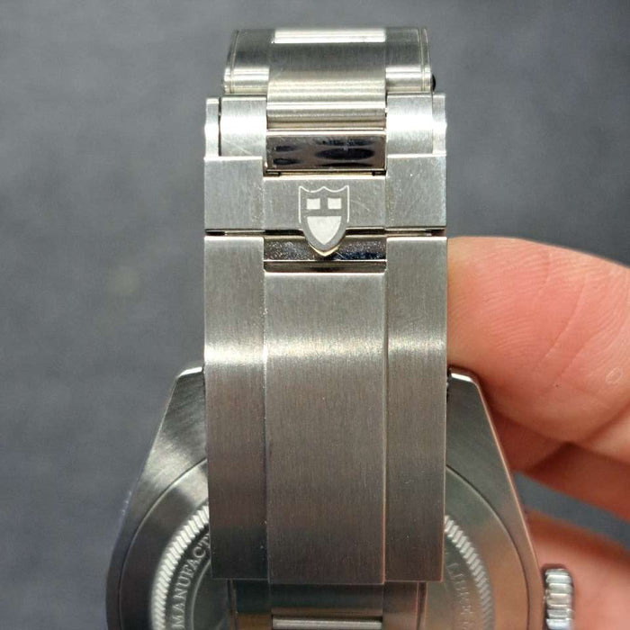 【WHOLESALES】
TUDOR 
7939G1A0NRU 
Black Bay 
Box　Guarantee　Links