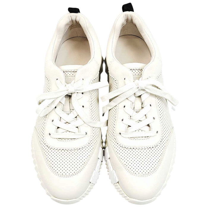 HERMES 
Ash H motif leather lace-up 
Bouncing sneakers