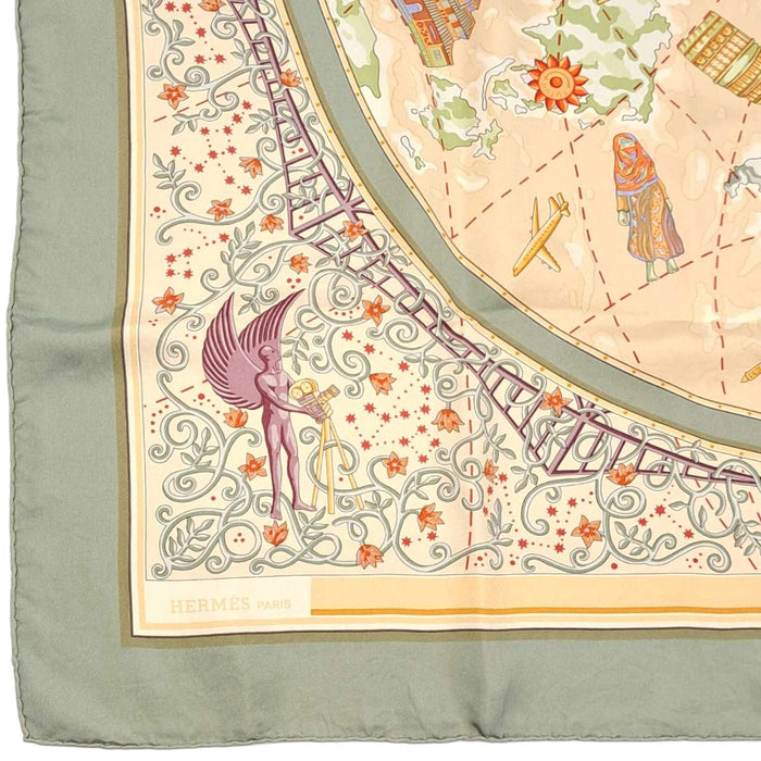 HERMES 
スカーフ 大判 シルク 
カレ 90 www.hermes.com 世界地図