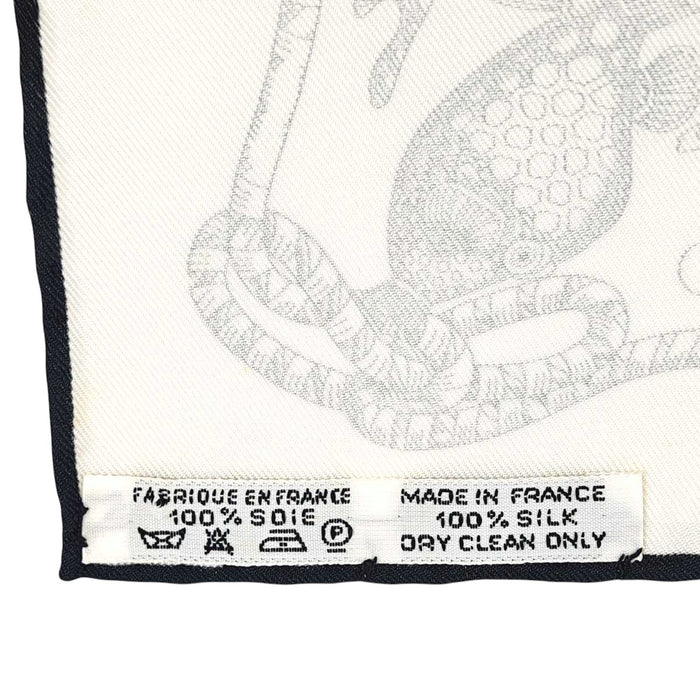 HERMES 
Petit Carré silk fish 
Carré 45 Grands Fonds Deep Sea