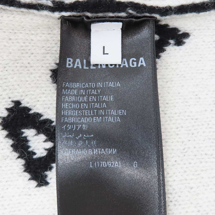 BALENCIAGA 
総柄 Vネック ニット 
オールオーバーロゴ ウール カーディガン
