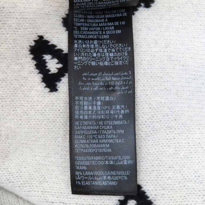 BALENCIAGA 
総柄 Vネック ニット 
オールオーバーロゴ ウール カーディガン