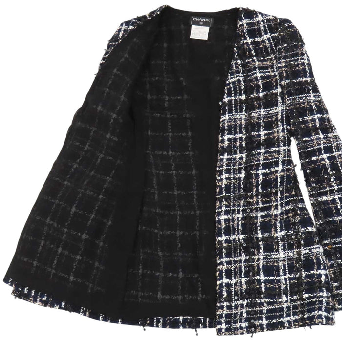 CHANEL 
04A スパンコール ラメ 
ロゴ ツイード ノーカラー ジャケット