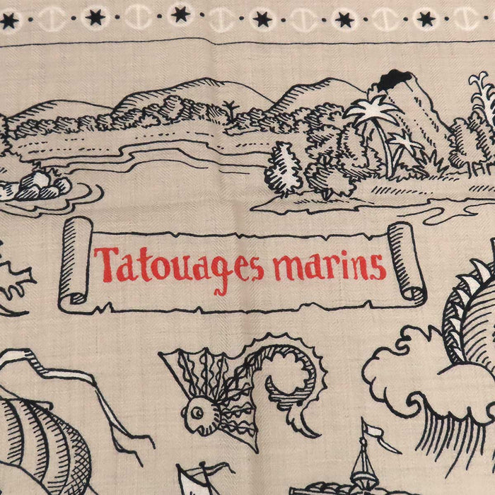 HERMES 
カレ 140 カシシル 宝島 
カレジェアン Tatouages Marins Bandana 
船乗りのタトゥーバンダナ