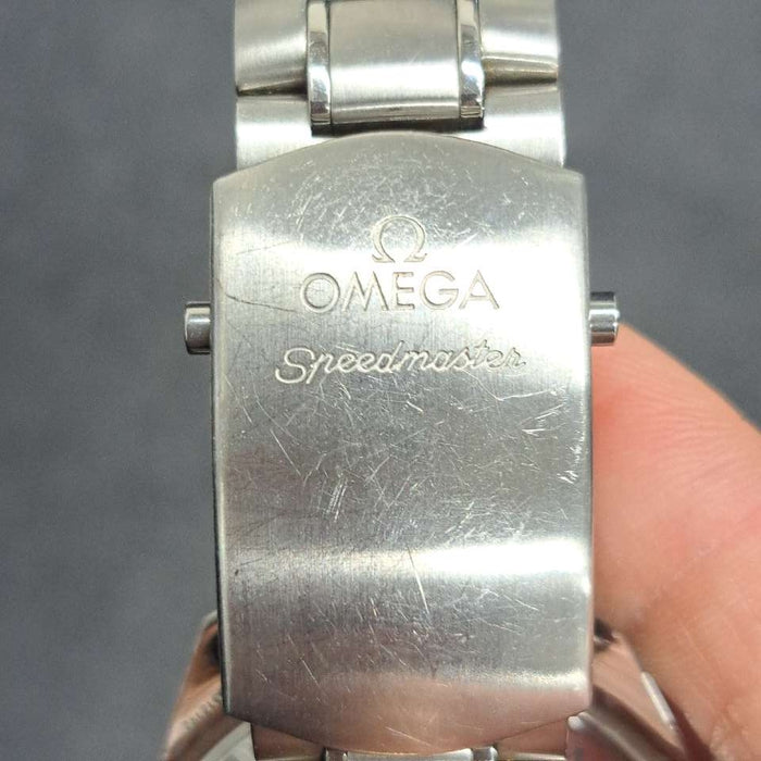 【WHOLESALES】
OMEGA 
321.10.42.50.01.001 
スピードマスター 
箱　ギャランティ　ピクトグラム　クロノメーター証　コマ