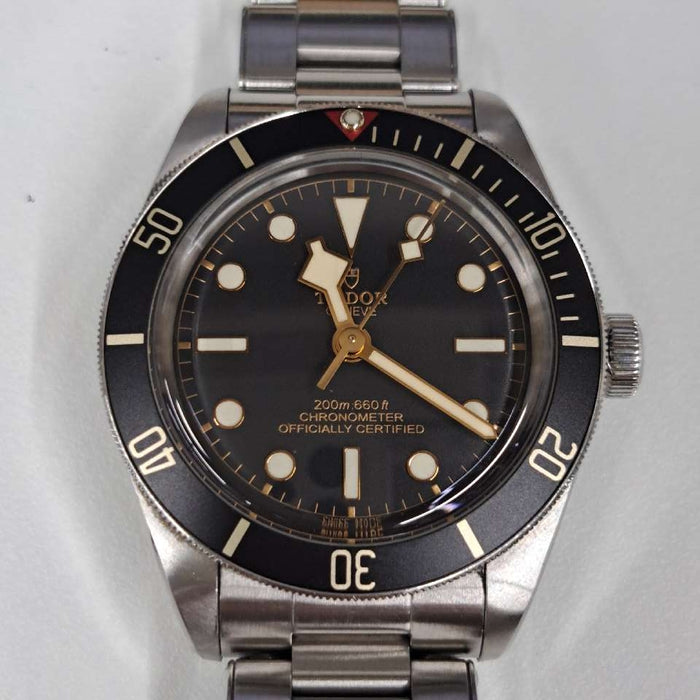 【WHOLESALES】
TUDOR 
79030N 
ブラックベイ 
箱　ギャランティ　コマ