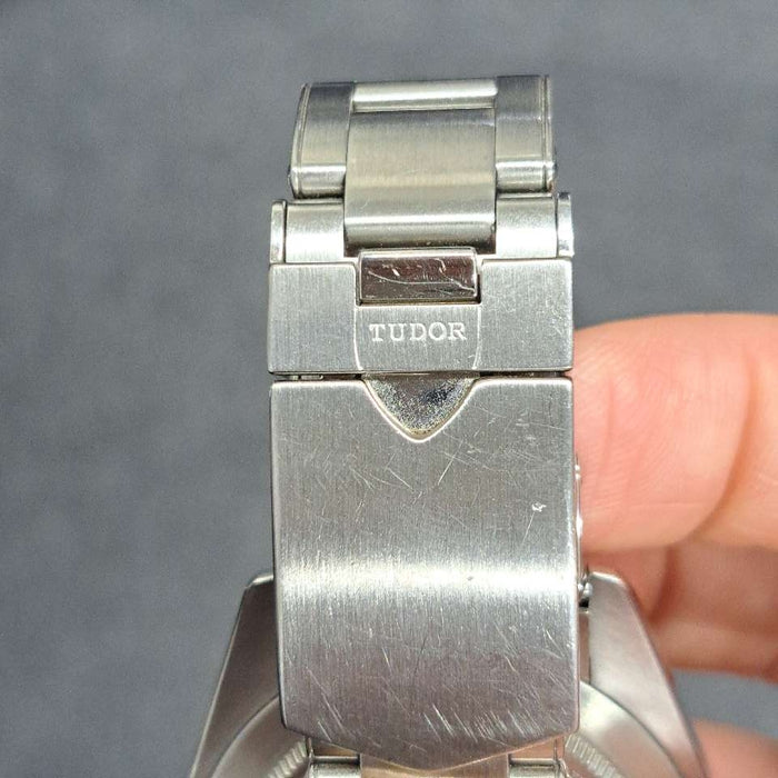 【WHOLESALES】
TUDOR 
79030N 
ブラックベイ 
箱　ギャランティ　コマ
