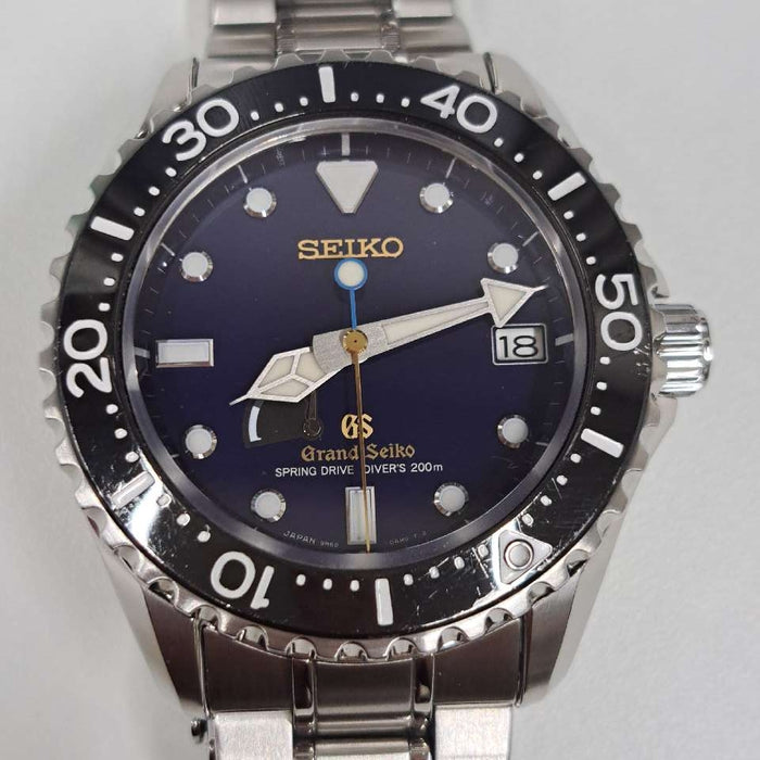 【WHOLESALES】
SEIKO 
SBGA071 
グランドセイコー　スプリングドライブ 
箱　ギャランティ