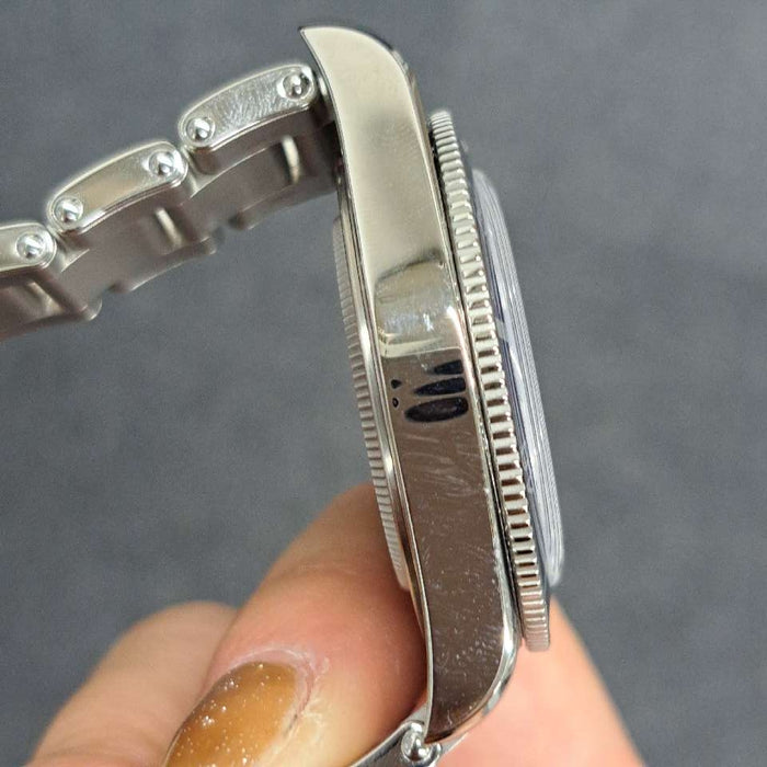 【WHOLESALES】
TUDOR 
79000B 
ブラックベイ 
箱　ギャランティ　コマ×3