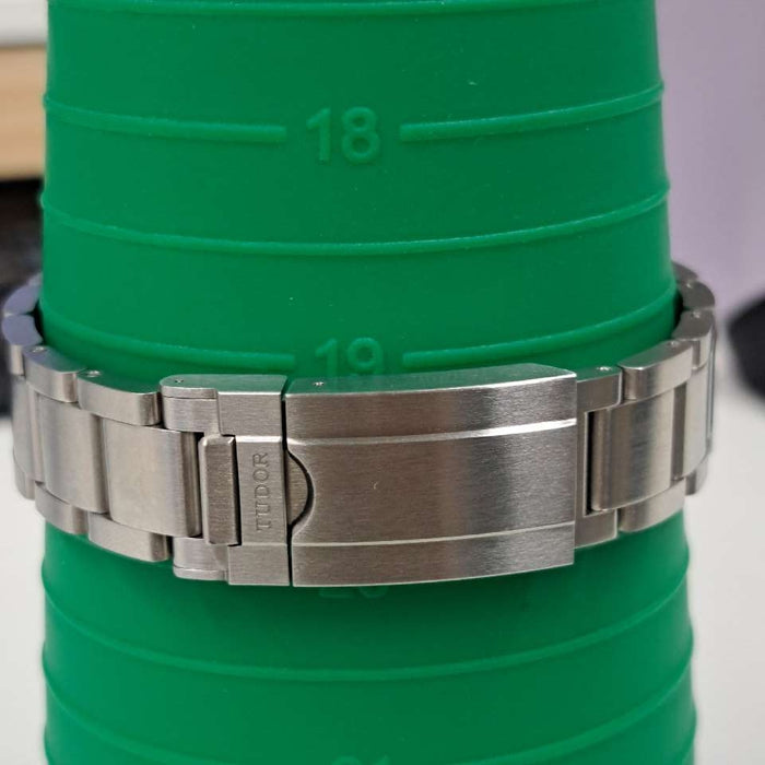 【WHOLESALES】
TUDOR 
79930 
レンジャー 
箱　ギャランティ