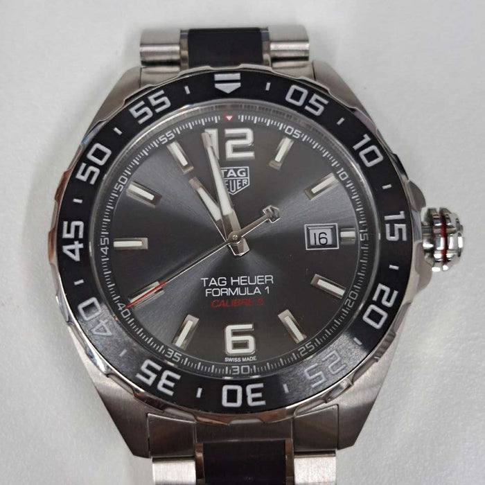 【WHOLESALES】
TAG HEUER 
WAZ2011.BA0843 
フォーミュラー1 
箱　ギャランティ　コマ×4