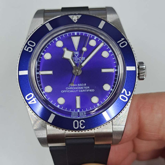 【WHOLESALE】
TUDOR 
79000B 
Black Bay 
Box, warranty card