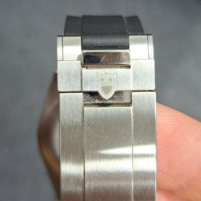【WHOLESALE】
TUDOR 
79000B 
Black Bay 
Box, warranty card