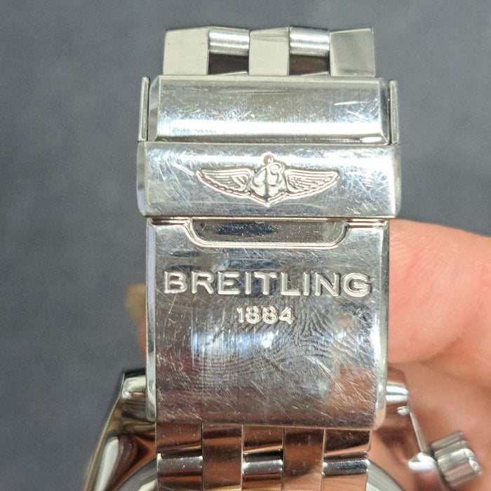 【WHOLESALES】
BREITLING 
AB0115 
クロノマット　44 
箱　ギャランティ　クロノメーター証　コマ×3