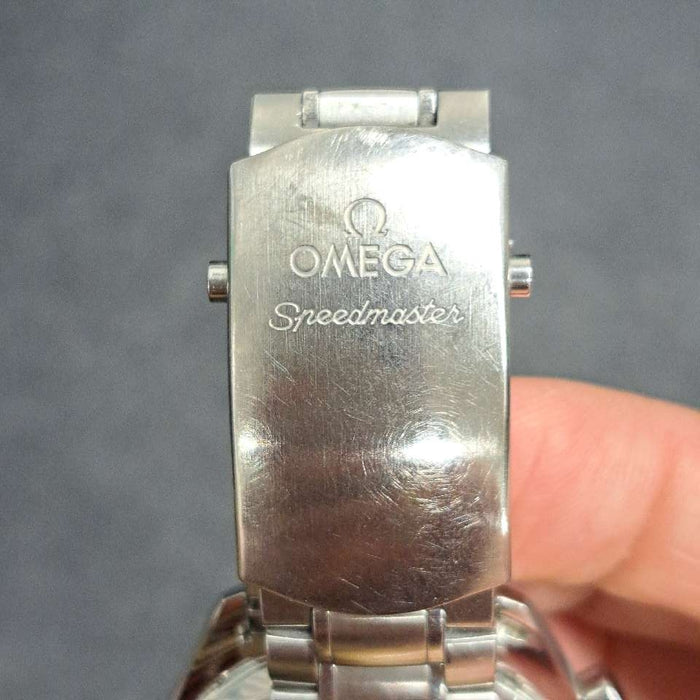 【WHOLESALES】
OMEGA 
326.30.40.50.01.001 
スピードマスター 
箱　ギャランティ　ピクトグラム　コマ×4