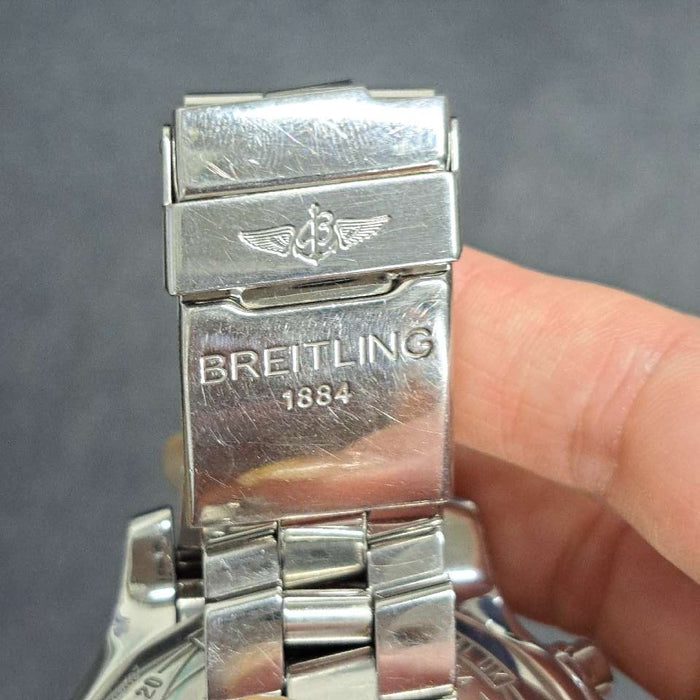 【WHOLESALES】
BREITLING 
A13370 
Box, warranty card (LCD unclear), chronometer certificate, 2 links