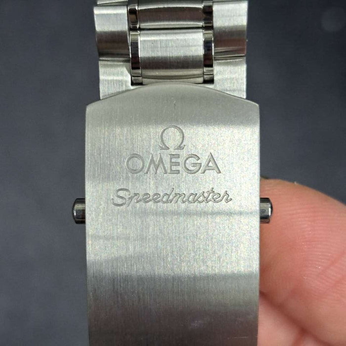 【WHOLESALES】
OMEGA 
326.30.40.50.01.002 
スピードマスター レーシング 
箱　ギャランティ(日付、ショップ印なし)　ピクトグラム