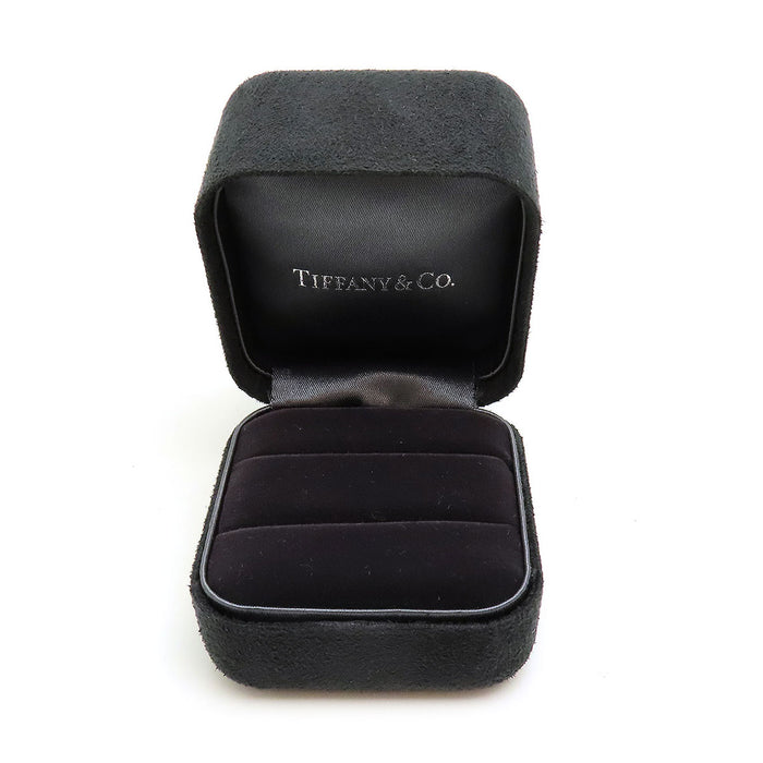 TIFFANY&Co. 
Boîte intérieure à double anneau