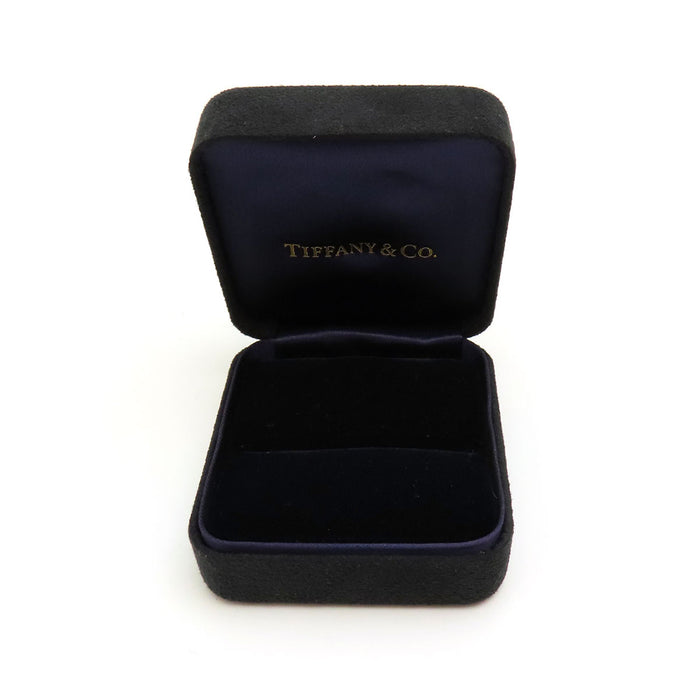 蒂芙尼公司 
戒指盒内盒