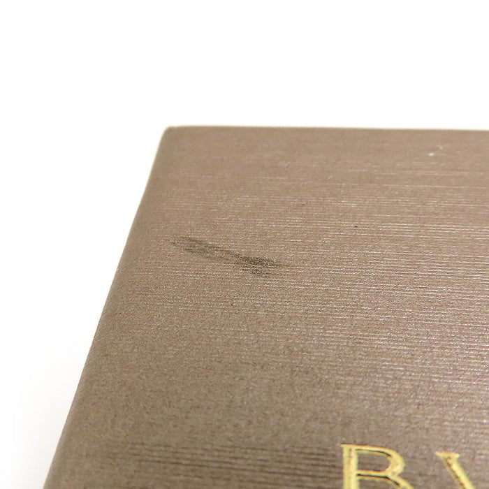 BVLGARI
Outer box bag